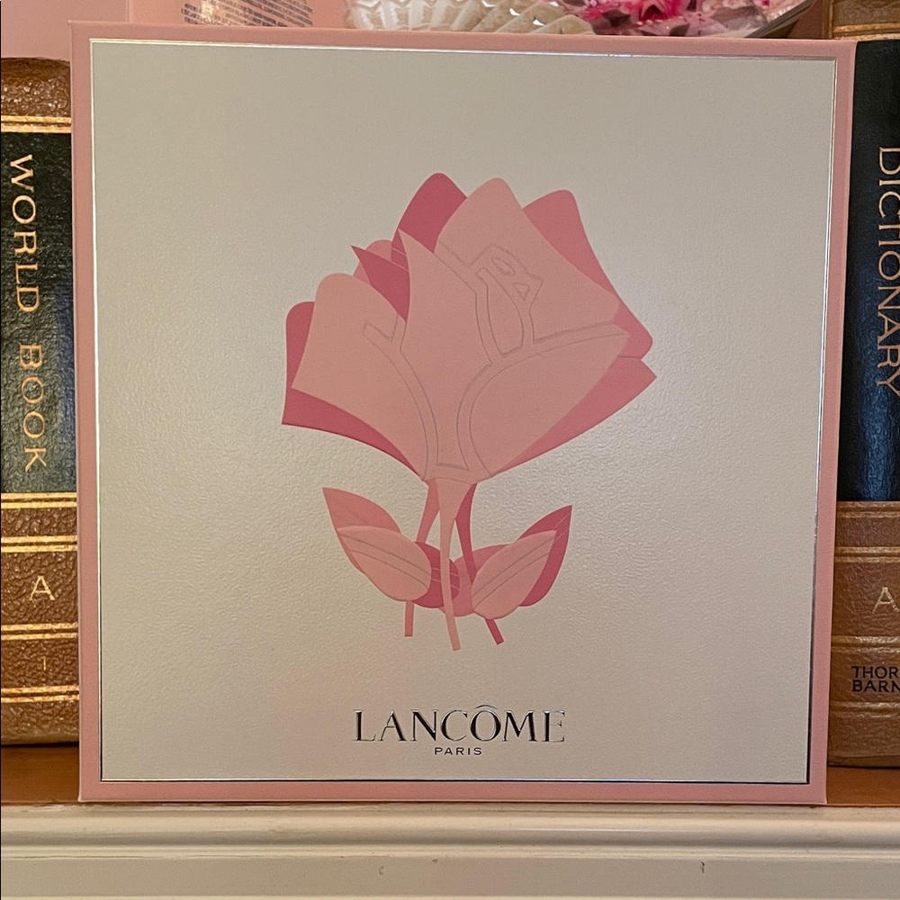 Lancôme Paris Pink Floral Box